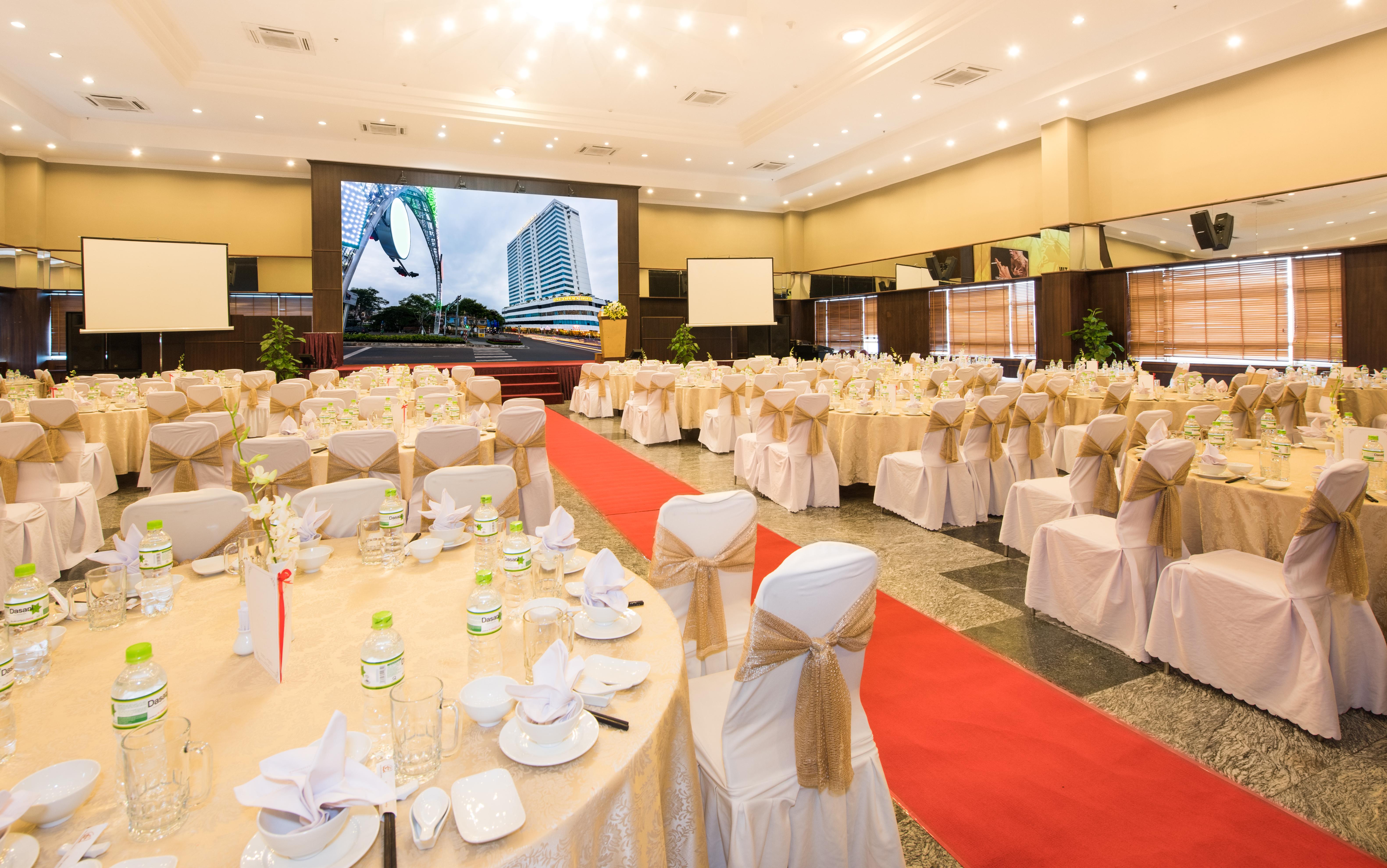 Muong Thanh Luxury Song Han Hotel Da Nang Bagian luar foto