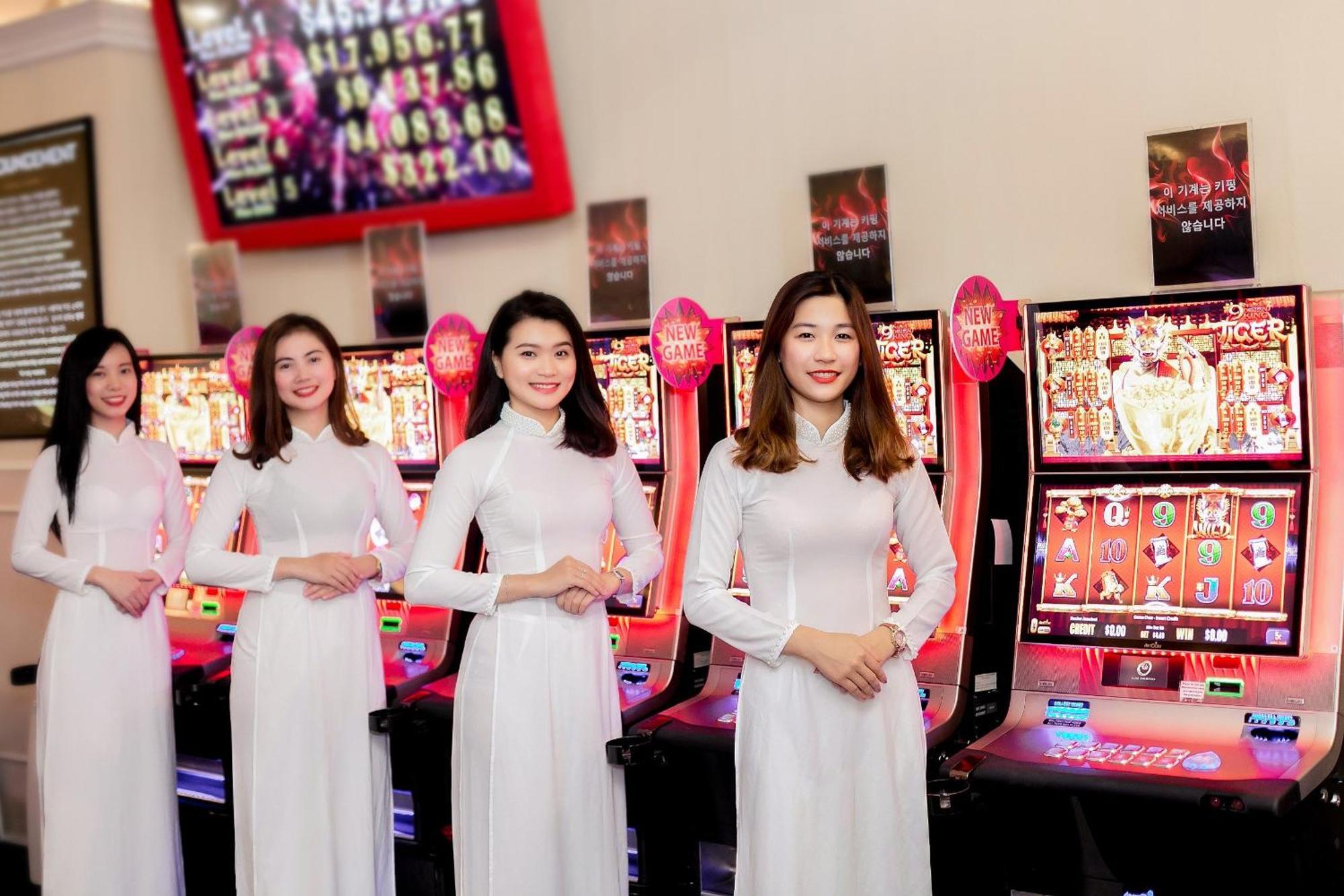 Muong Thanh Luxury Song Han Hotel Da Nang Bagian luar foto