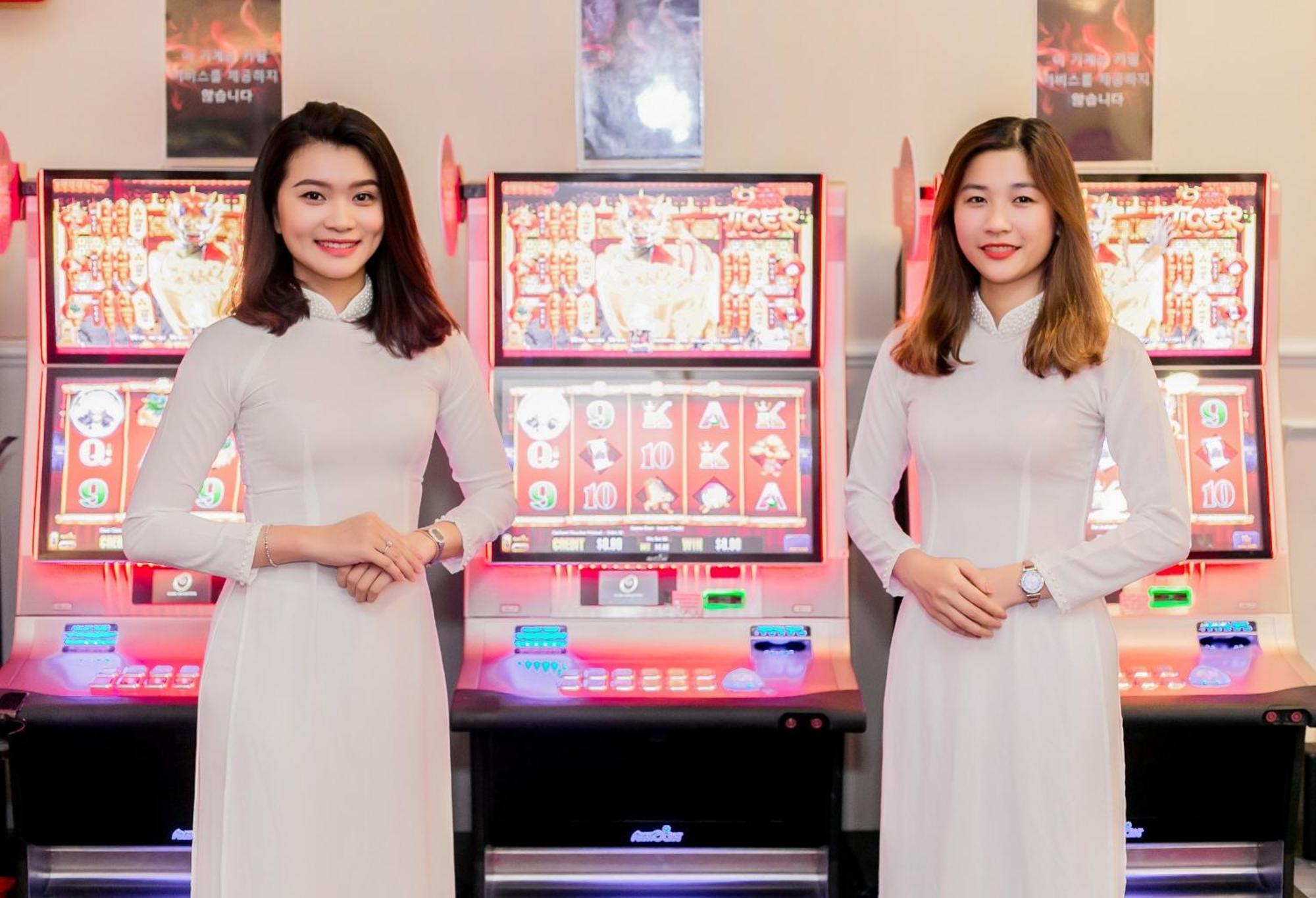 Muong Thanh Luxury Song Han Hotel Da Nang Bagian luar foto